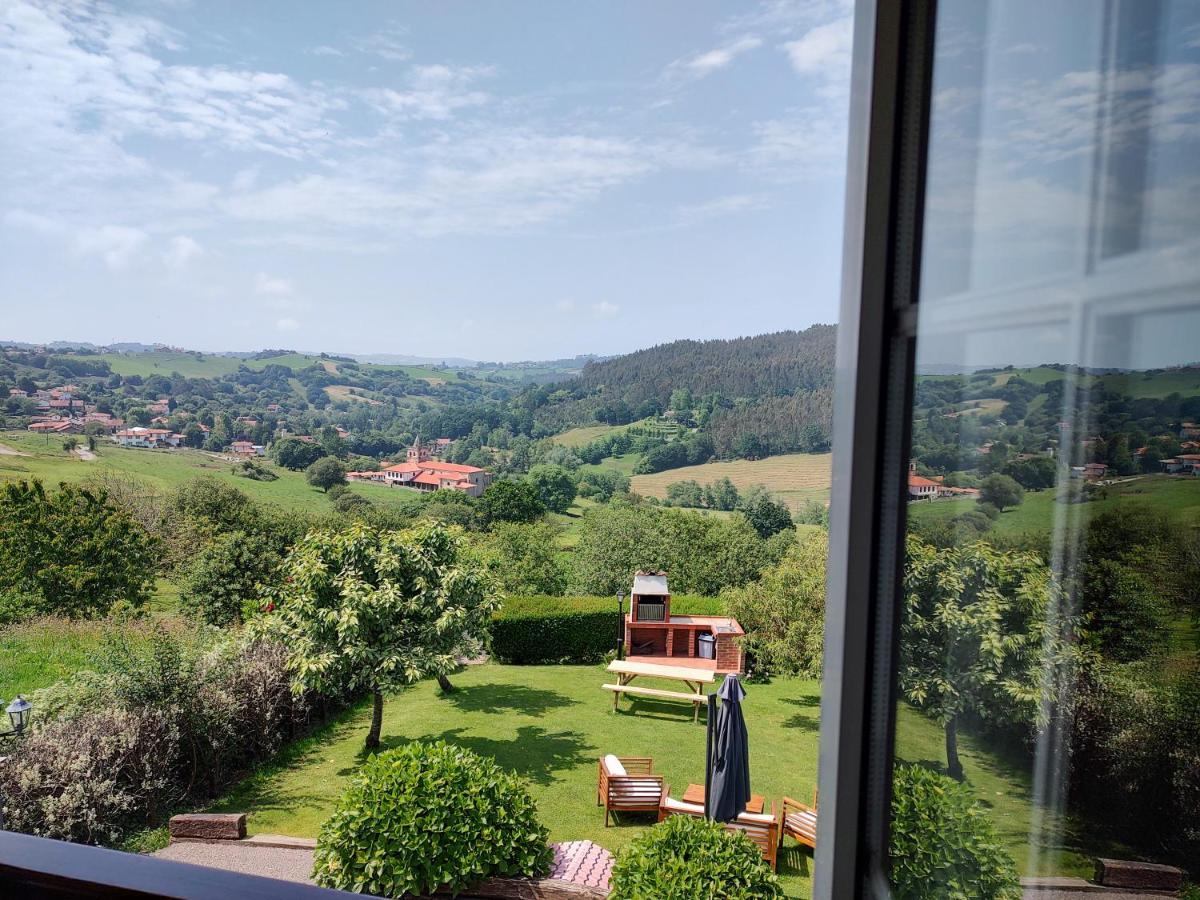 Apartamentos Corona Comillas Exterior photo